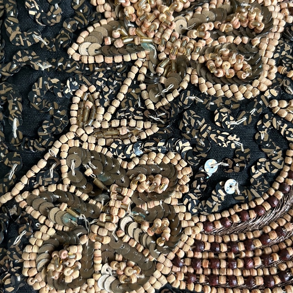 Beautiful Beaded Handbag - Picture 6 of 6